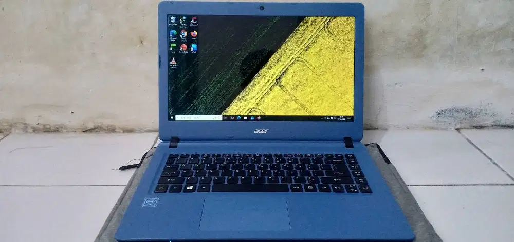 Laptop Acer ES1-432, Intel Celeron N3350, RAM 6GB HDD 500GB, MULUS