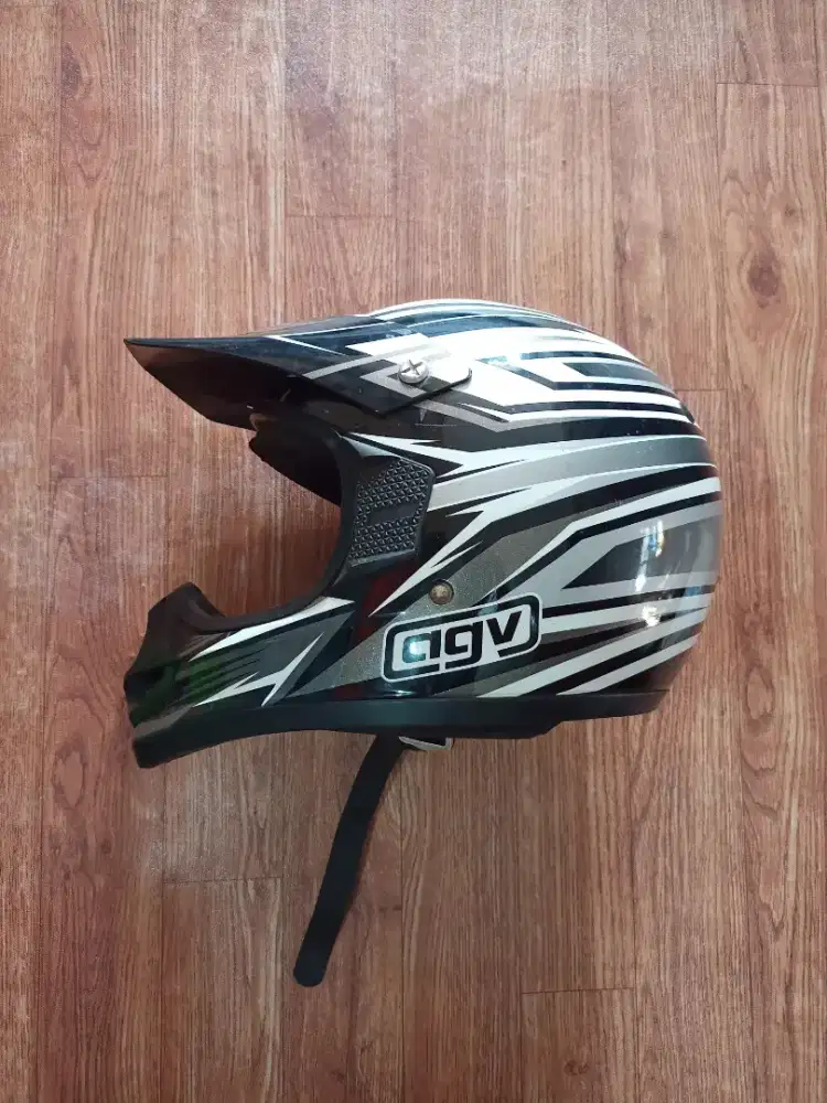 Helm trial agv rc5