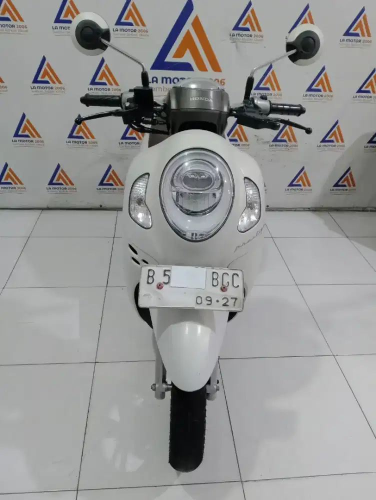 SCOOPY PRESTIGE 2022 | CASH/CREDIT