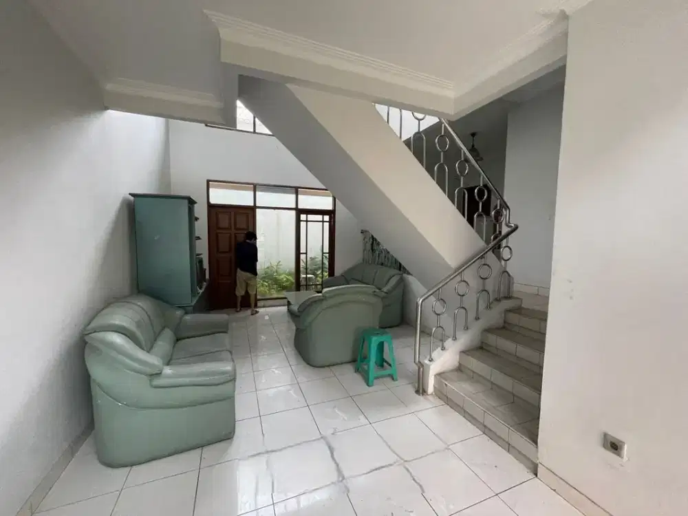 Dijual Rumah di Modernland Tangerang Semi Furnished