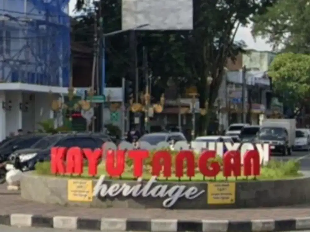 Tempat usaha di Kayutangan Heritage