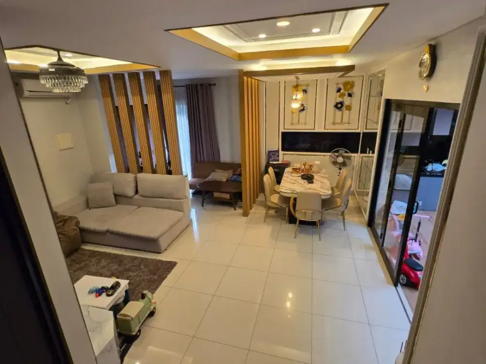 DIJUAL RUMAH MEWAH TYPE 10X17,5 FULL FURNISHED SUMMARECON BEKASI