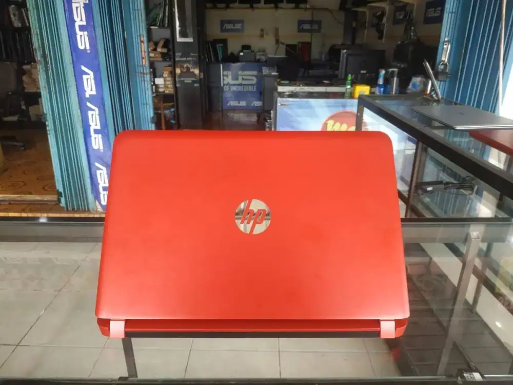 Laptop HP warna tomato RED / Specs bisa buat kebutuhan sekolah & kerja