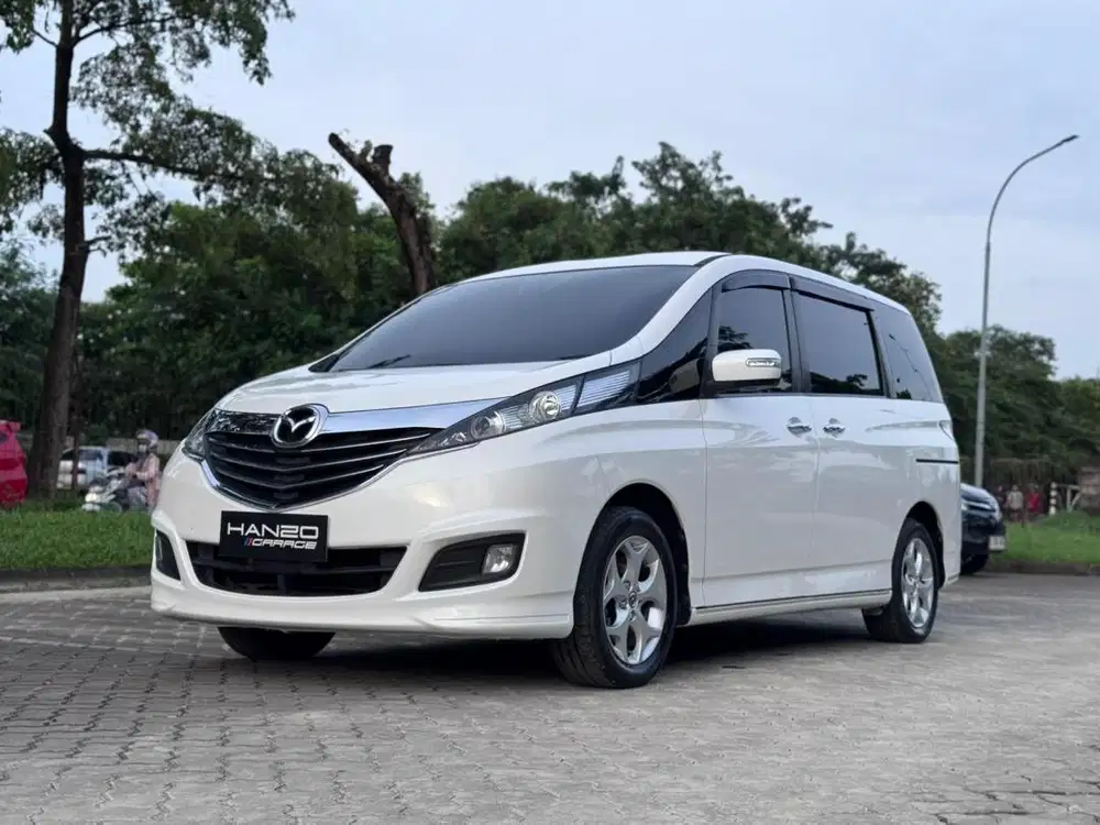 [TDP 15jt] Mazda Biante 2.0 Skyactive 2017 AT Matic White Putih MURAH