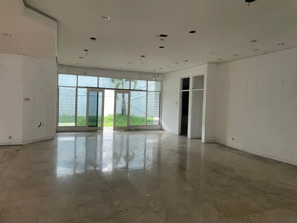 Disewakan Tempat Usaha Lokasi Strategis di Cipete, Jakarta Selatan