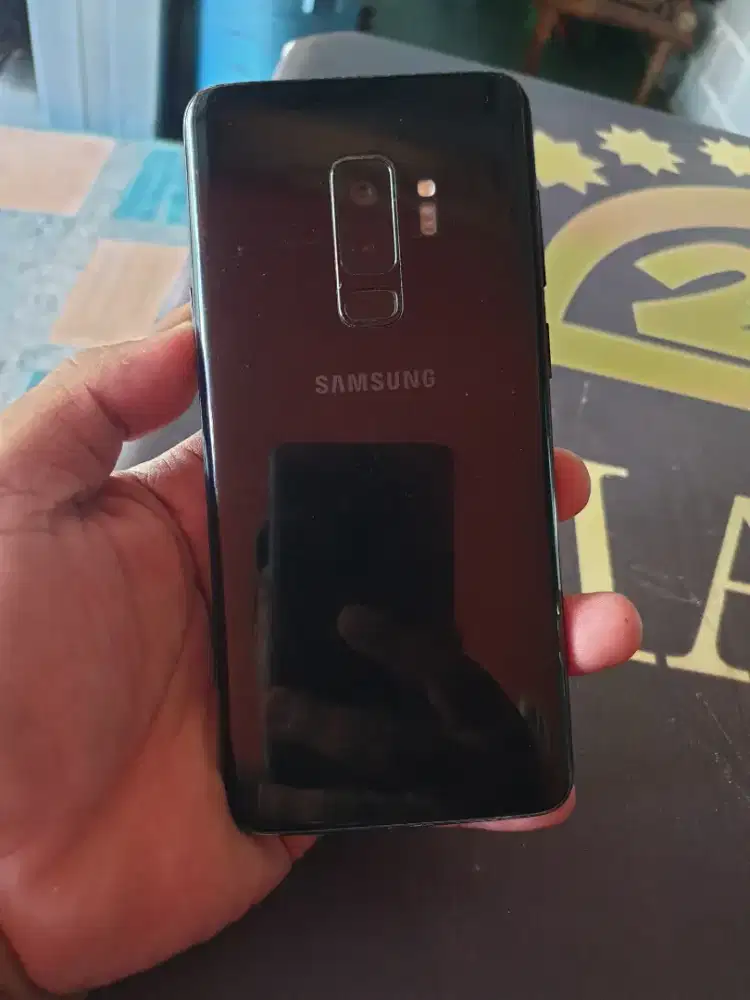 Samsung s9+ ram 6/64gb normal retak
