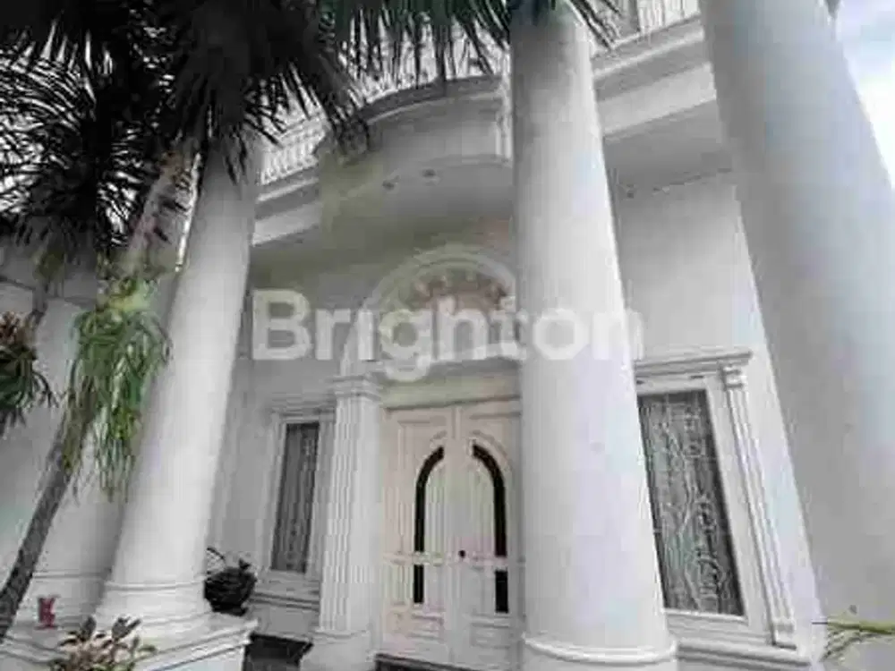 RUMAH MEWAH BRAYAN