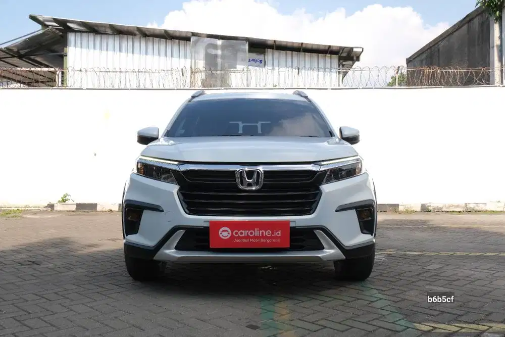 HONDA BR-V PRESTIGE 1.5 CVT AT 2023 PUTIH