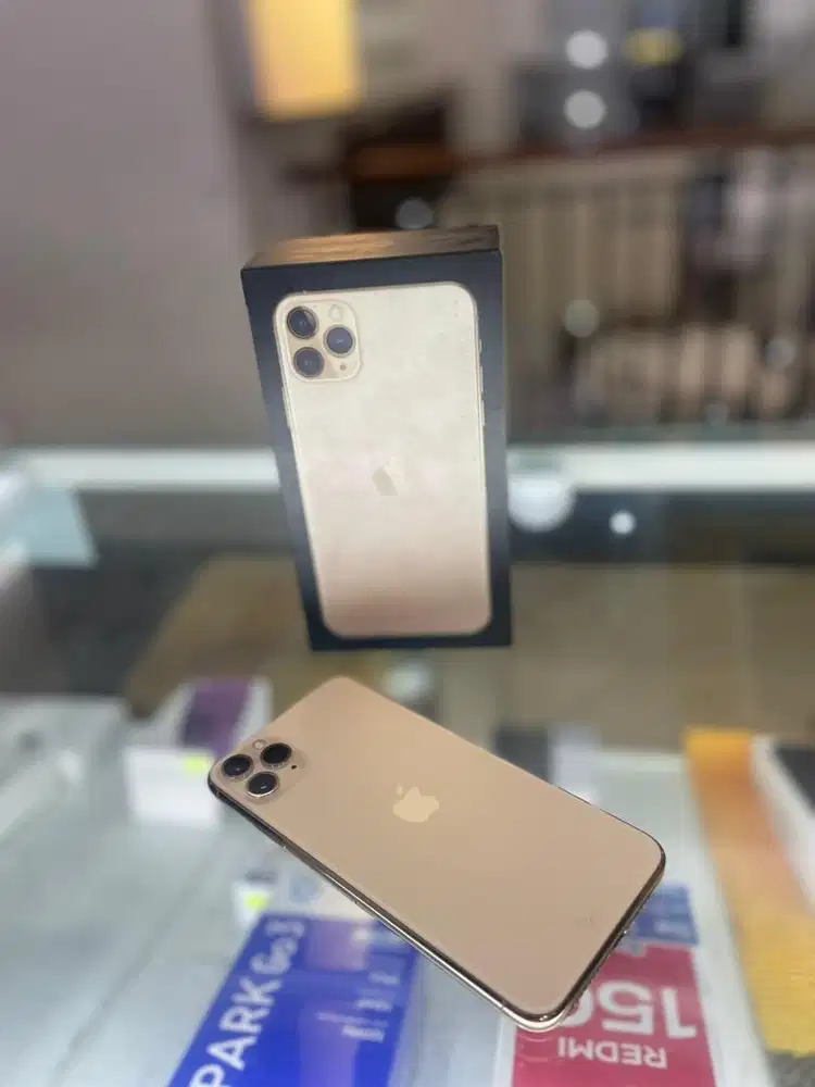 Iphone 11 pro max 256Gb Gold ex ibox