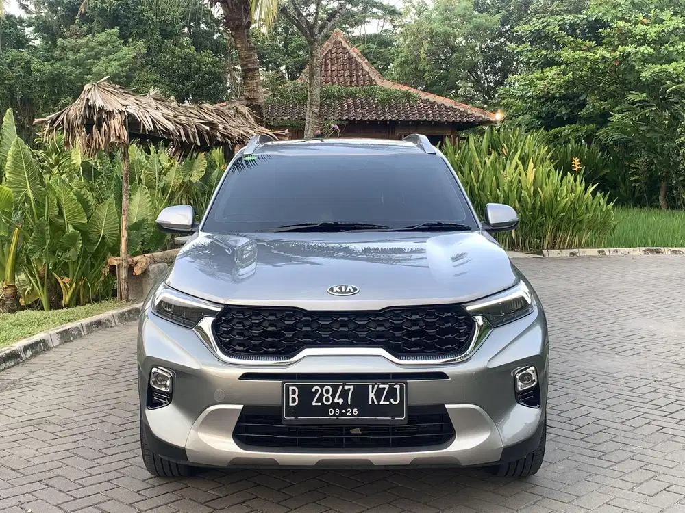 Kia Sonet Premiere 1.5 Metik 2021 Low Km Service Record