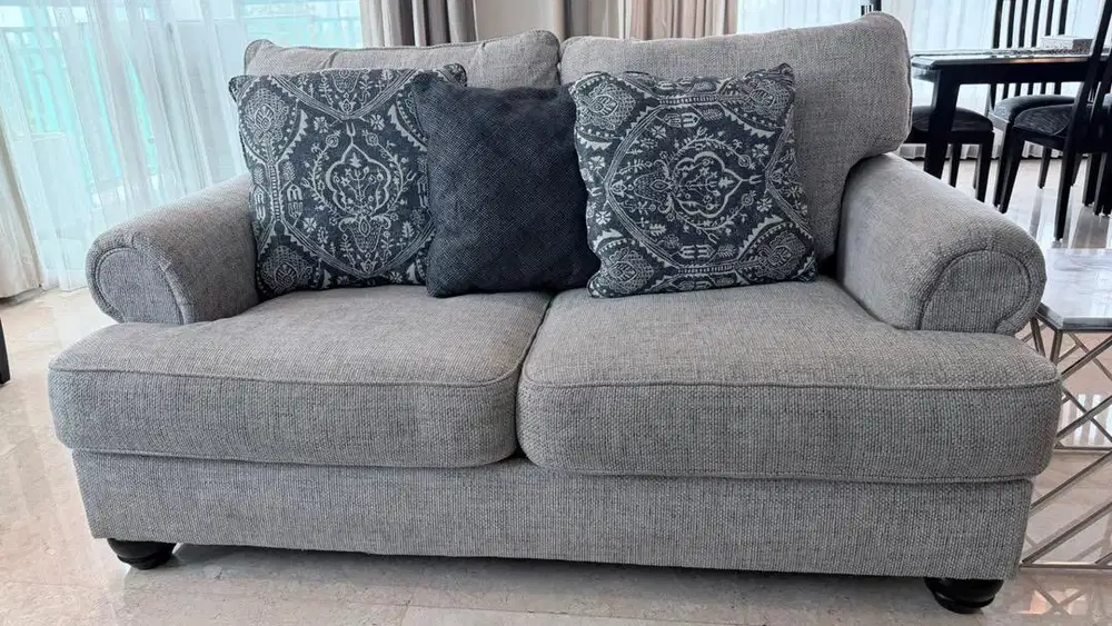 Furniture (Sofa) Ashley Sofa Set (3+2+1.5) Seaters
