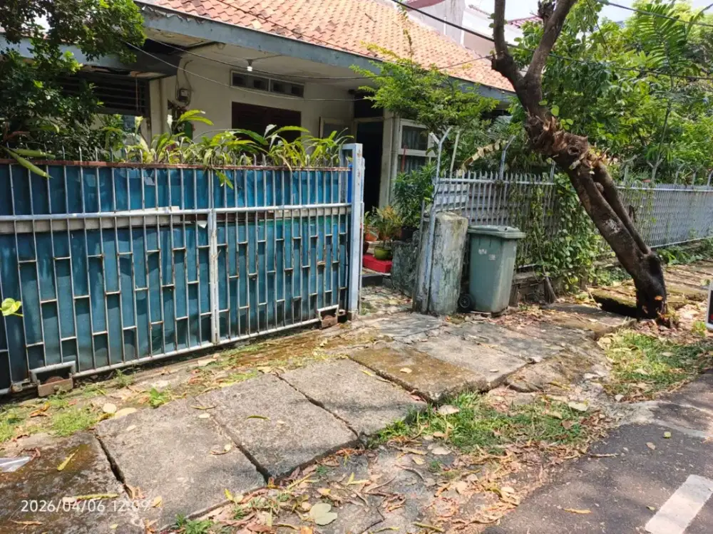 Dijual Rumah Murah dan Strategis di Jalan Utama Luas 353m2 di Jl.Kesehatan Jakarta Pusat