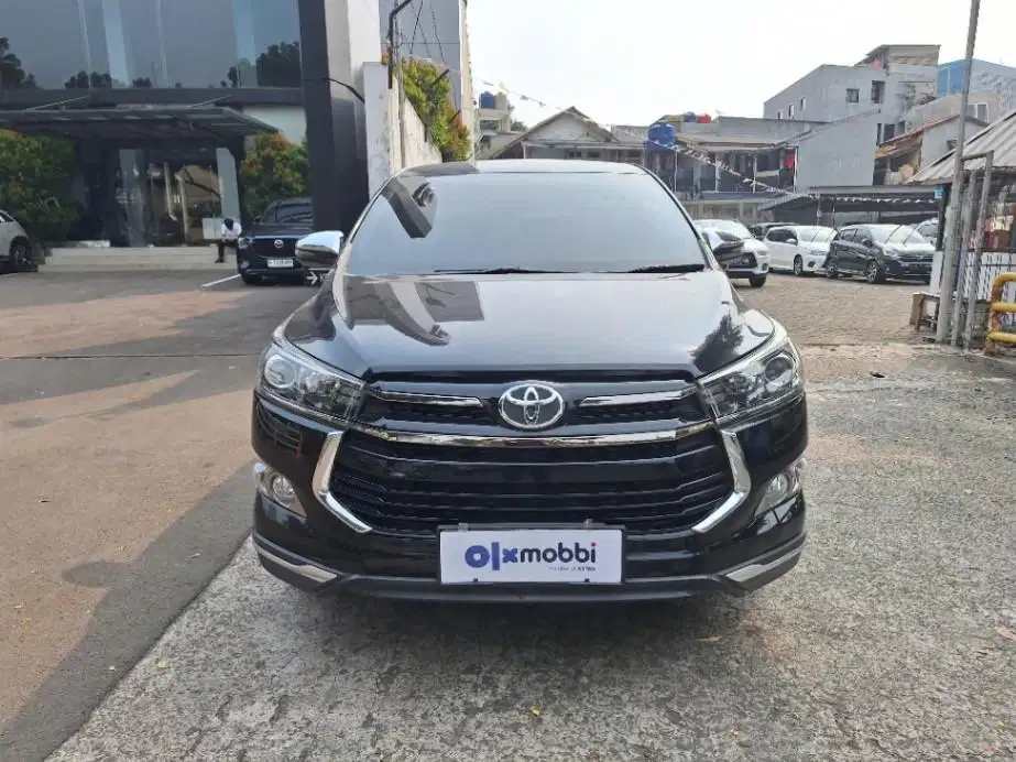 DP MURAH Toyota Kijang Innova 2.4 Venturer Solar-AT 2017  CBOZB