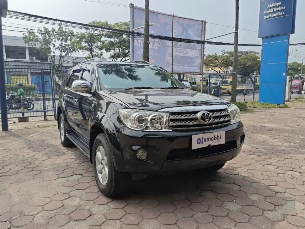 DP MURAH Toyota Fortuner 2.7 G Bensin-AT 2011  CCLQB