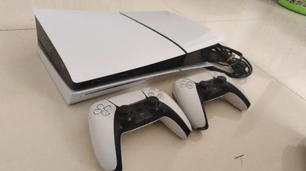 PS5 slim disc lengkap plus stick n dus