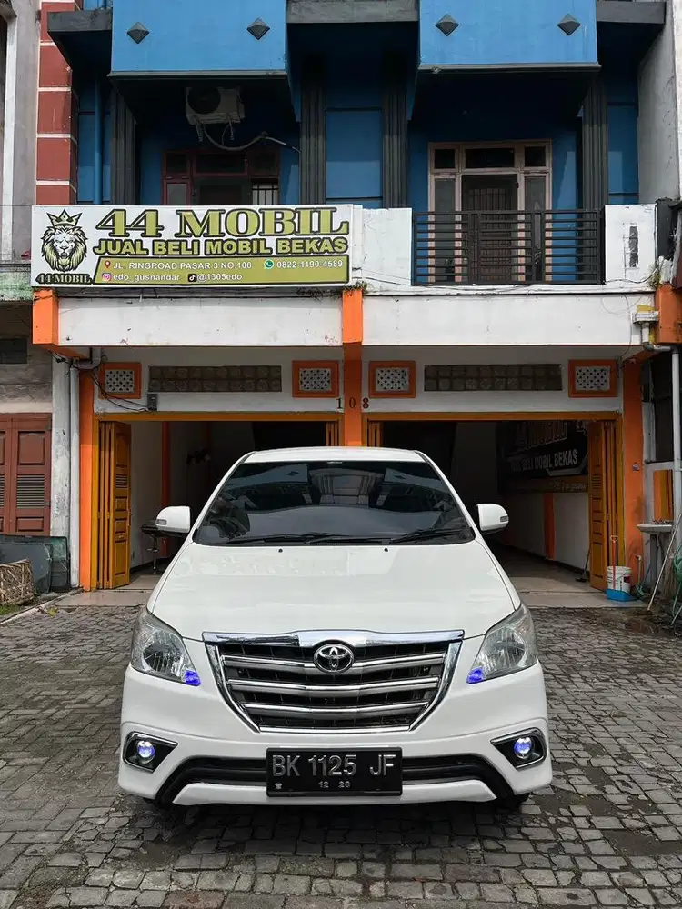 Toyota Kijang Innova 2.5 V At Diesel 2012