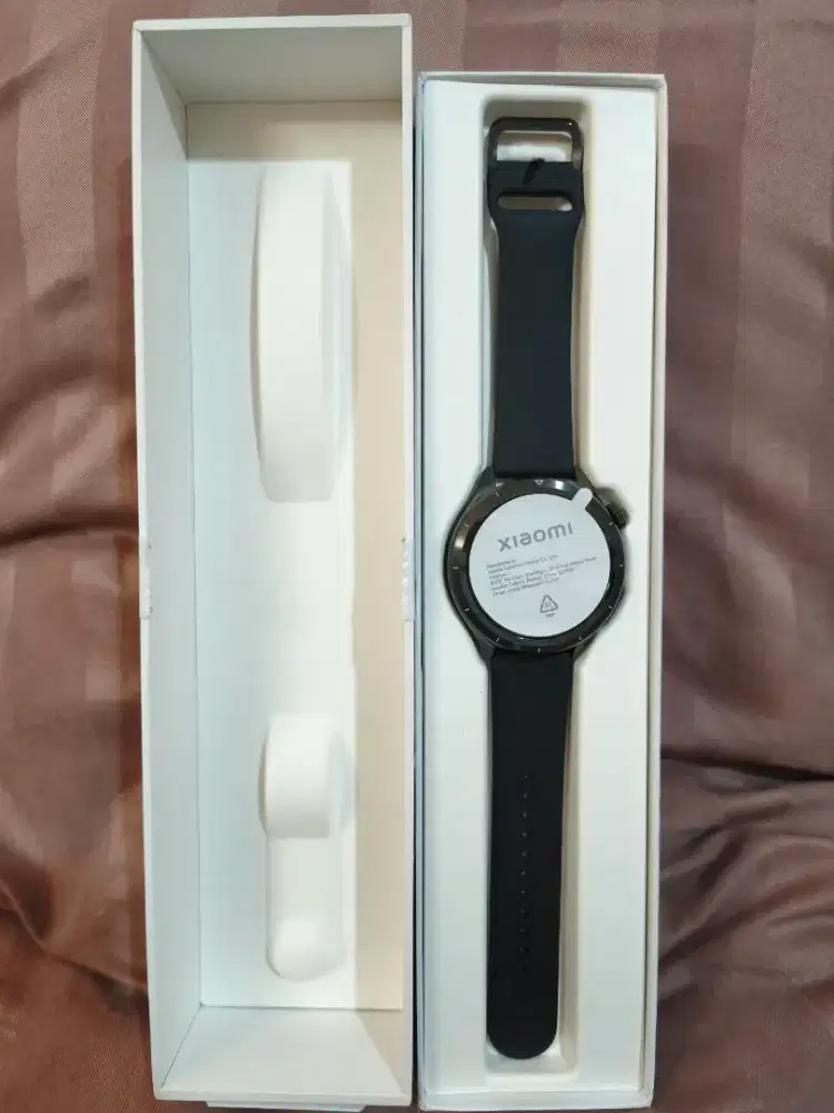 Xiaomi Watch S4