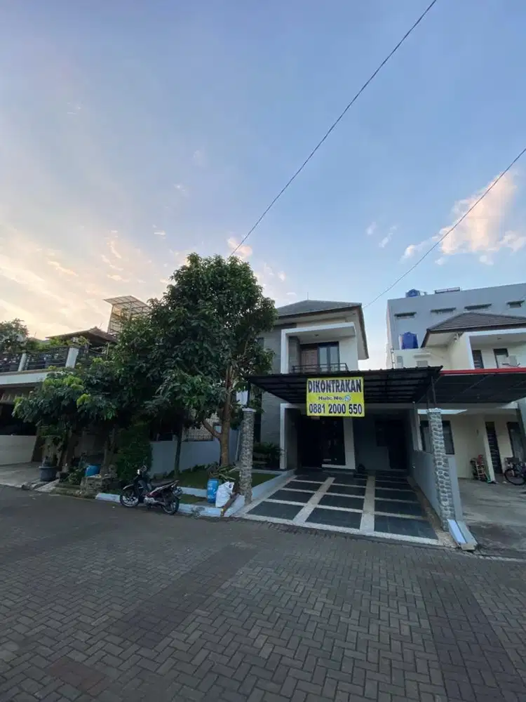 Disewakan rumah minimalis siap huni, semi furniture