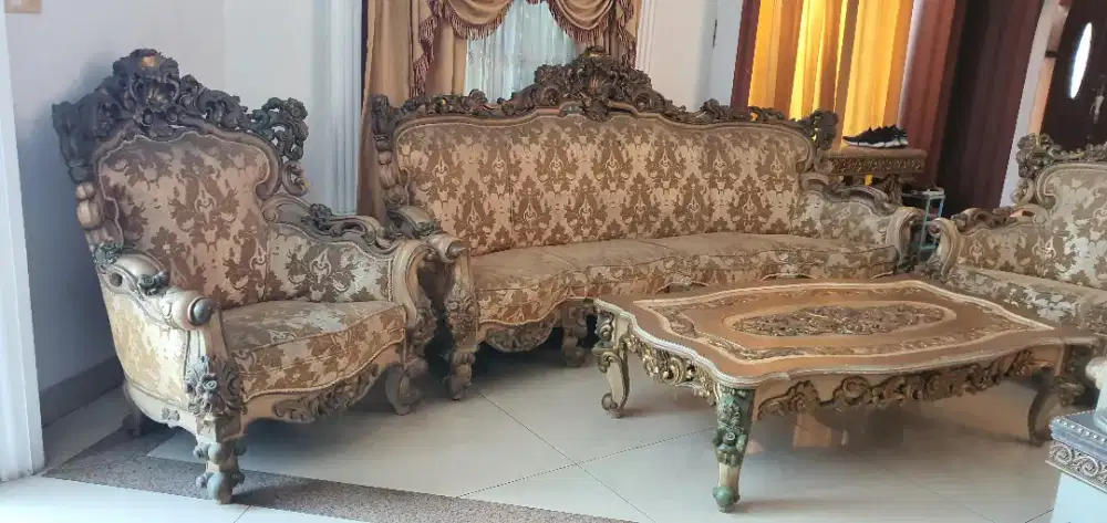 Preloved Sofa Set Mewah Dudukan 3-2-1