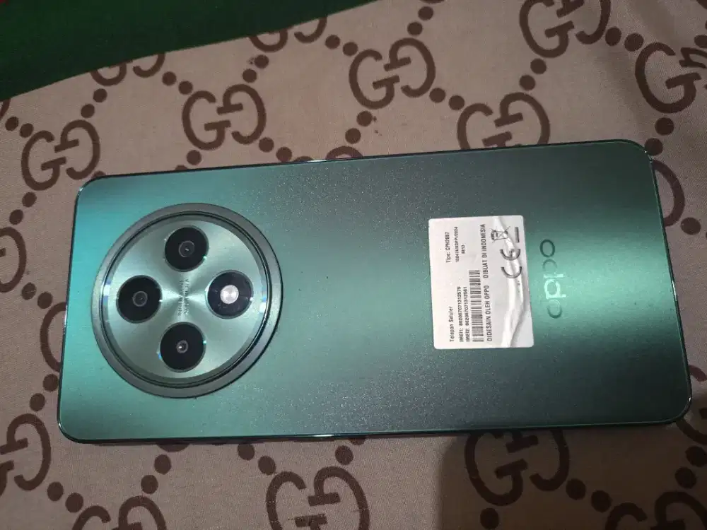 Oppo Reno 12F mulus no minus
