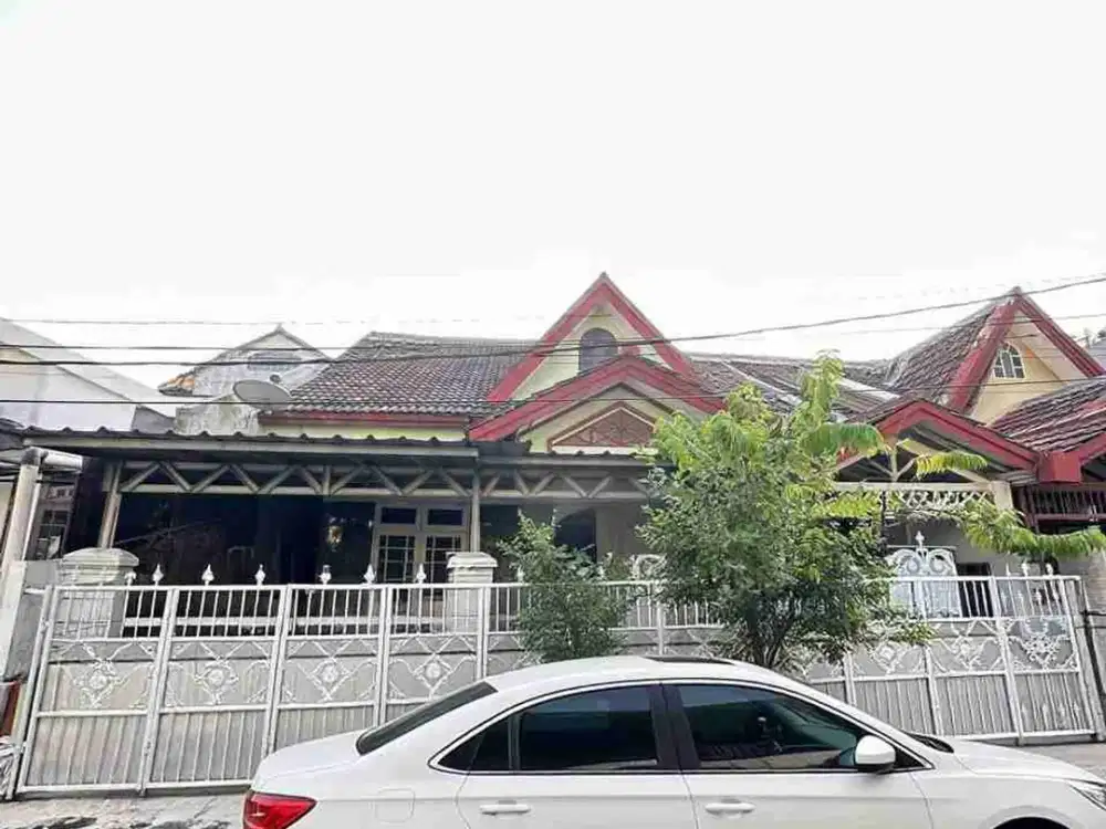 Rumah Hadap Timur Taman Galaxy Bebas Banjir Jalan Lebar Dekat Mall