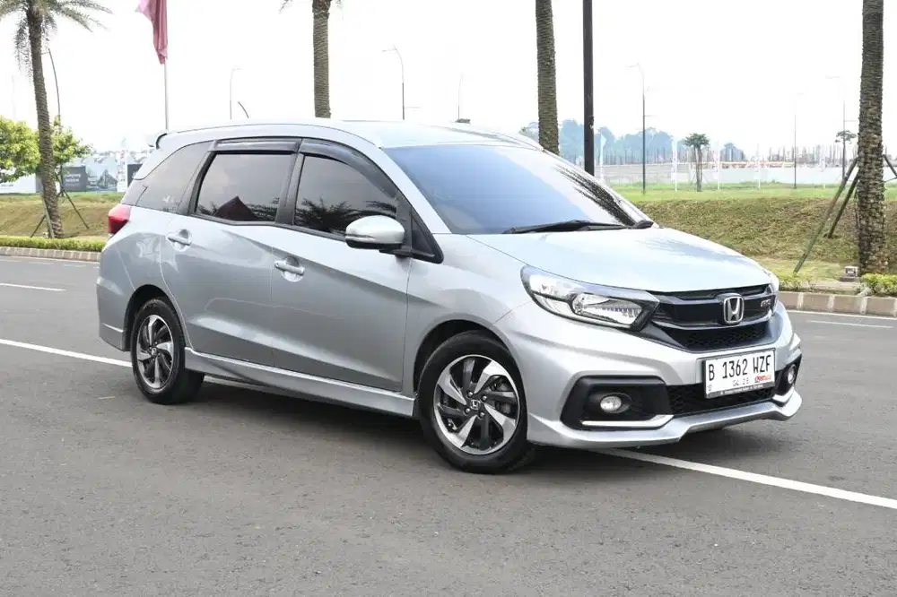 (Tdp5jtan) Honda Mobilio RS CVT 2017
