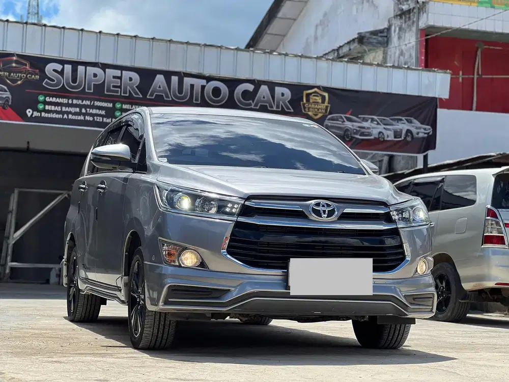 Rare item !! innova 2.4 V TRD 2020