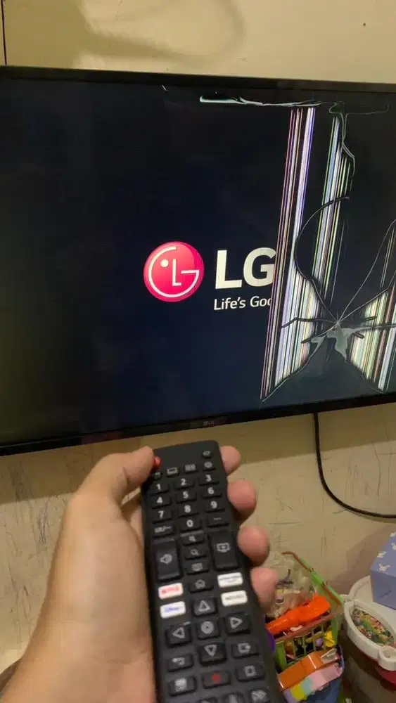 Smart TV LG 43inc kondisi sesuai Foto