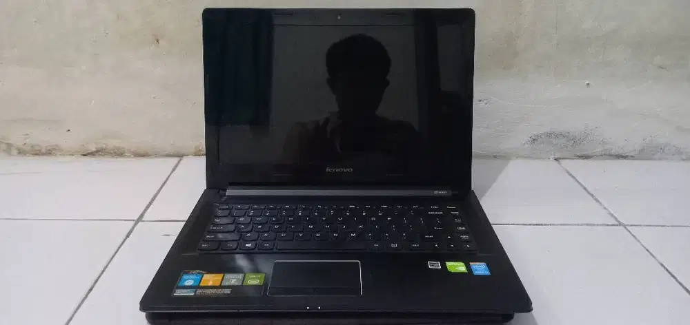 Laptop Lenovo Z40, Intel Core i7 Gen 4 Dual VGA NVIDIA 4GB, NO MINUS