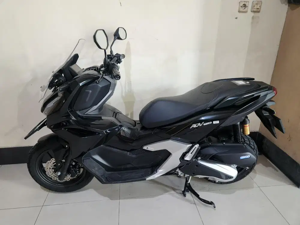 Adv 160 hitam glosy cbs 2025 low km 3ribu gbm