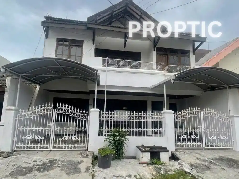 Rumah 3 Lantai Kedung Baruk Surabaya - RM002ARB