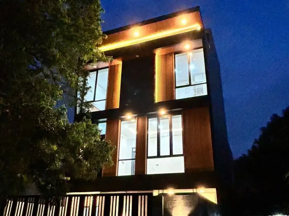 Jual rumah mewah di kawasan komersil Cilandak jakarta Selatan