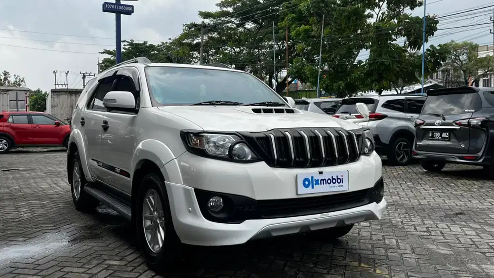 TOYOTA FORTUNER 2.5 G VNT TRD SOLAR MATIC 2013 _ EX