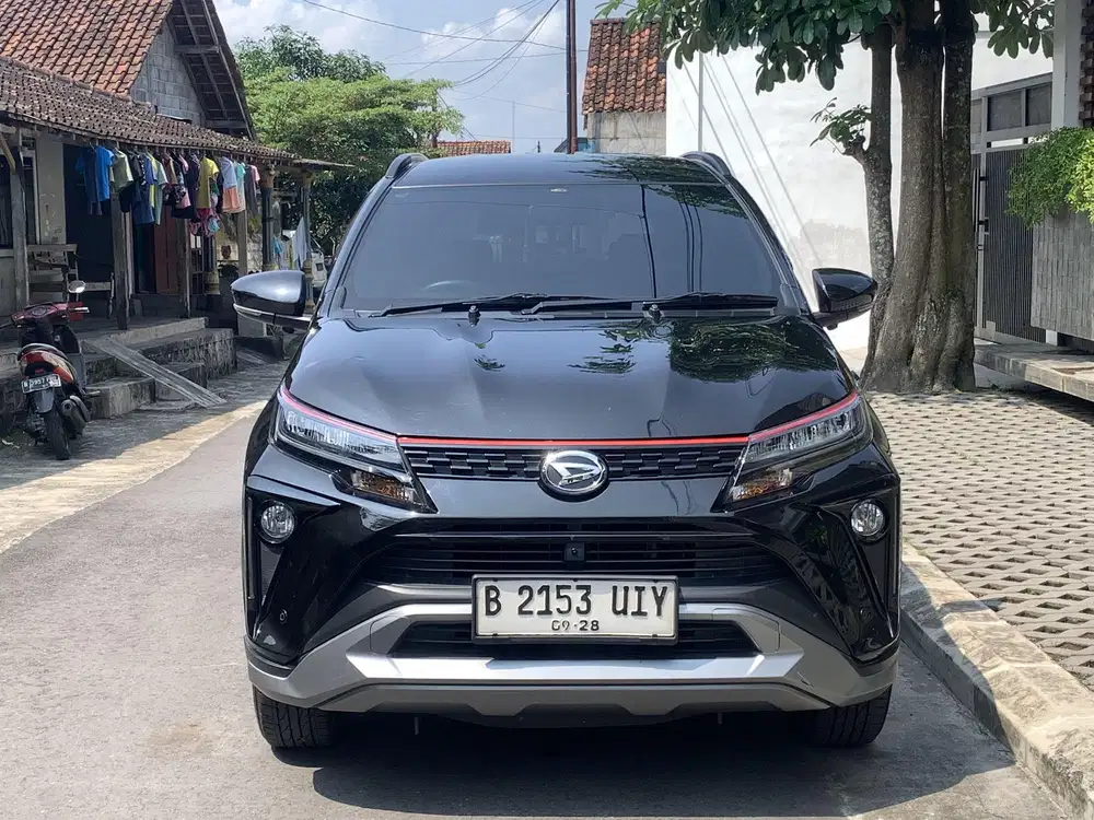 Daihatsu Terios R Custom Matic 2023 Istimewa Low Km Service Record