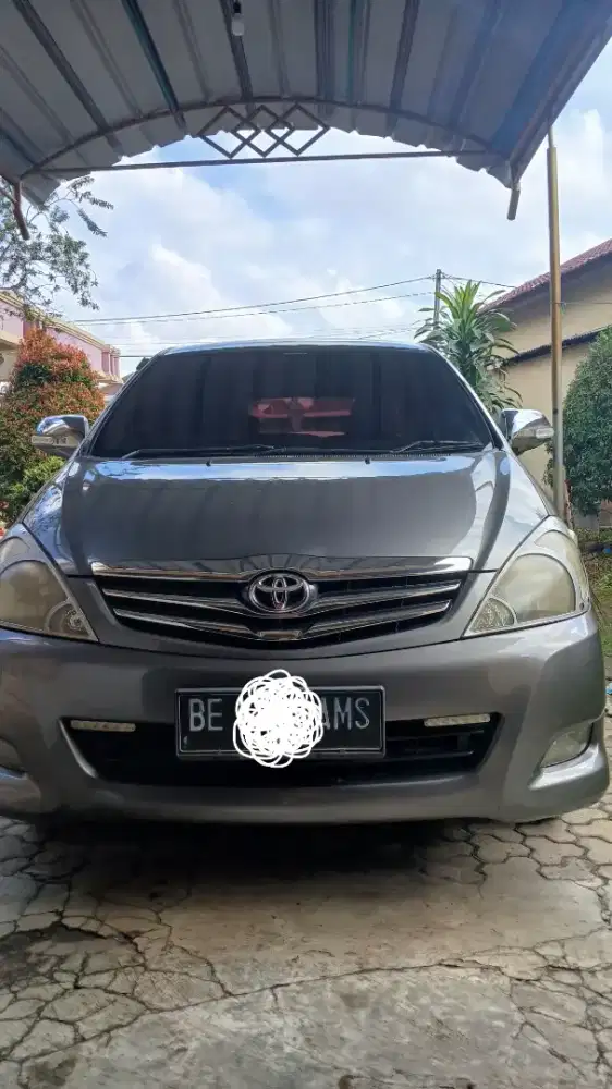 INNOVA BENSIN 2010 G M/T