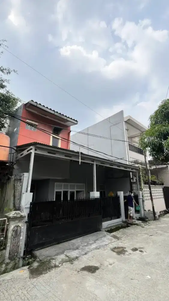 Di Kontrakan / Di jual Rumah Villa Nusa indah 1
