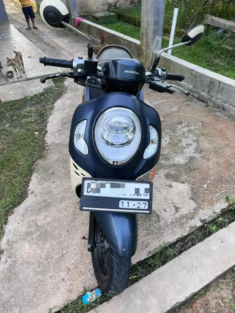Honda Scoopy 2022 Tangan Satu Surat Lengkap KM 38 rb
