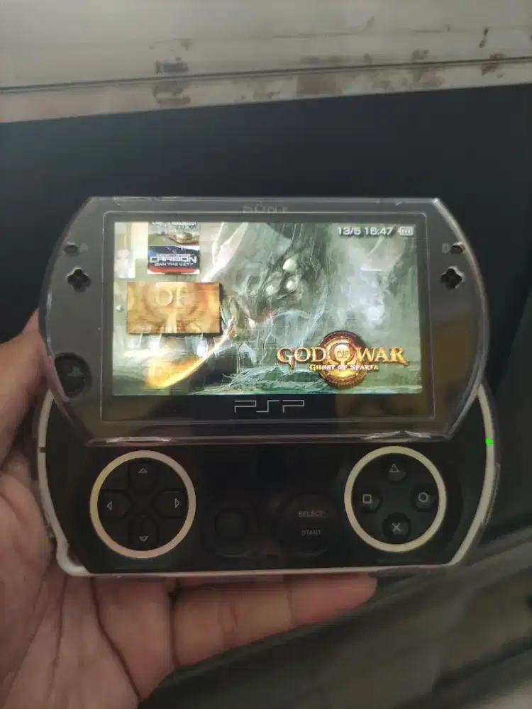 PSP GO 16gb full games
