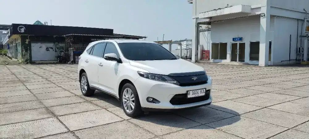 Toyota Harrier 2.0 premium matic promo menarik tdp 10% 2014