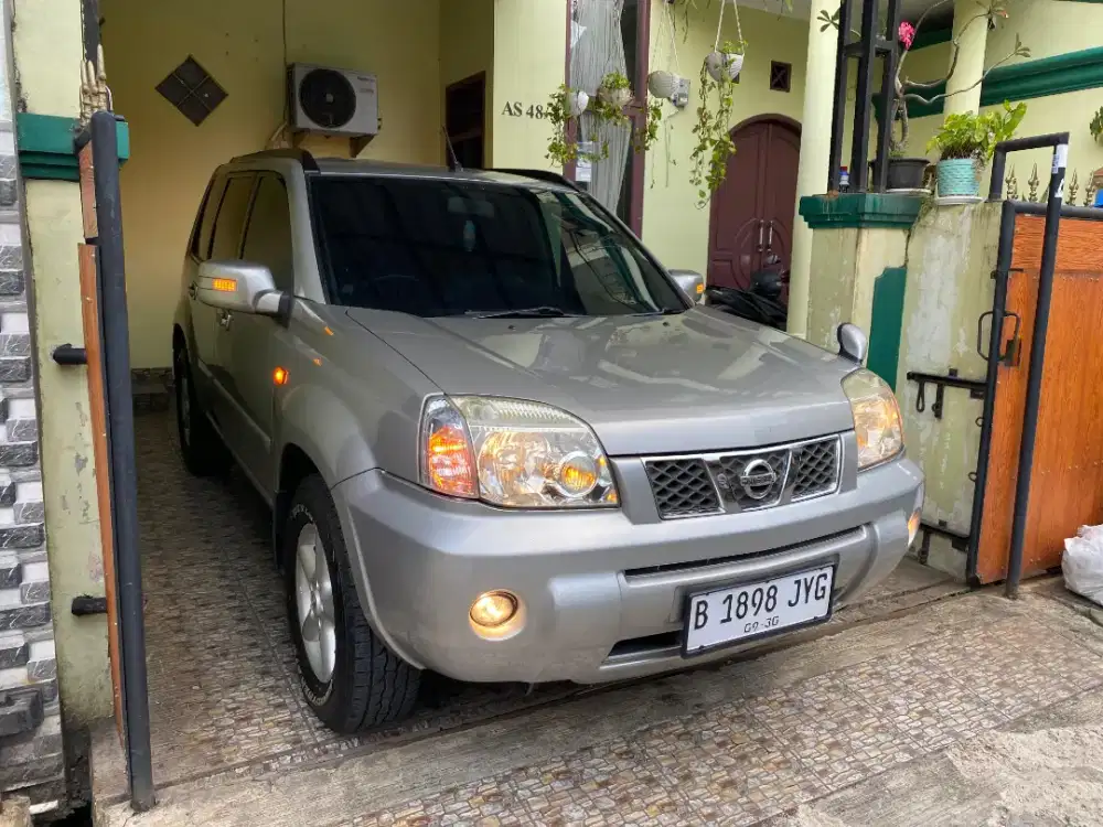 Dijual Nissan X-Trail 2.5 T30 ST 2006 AT