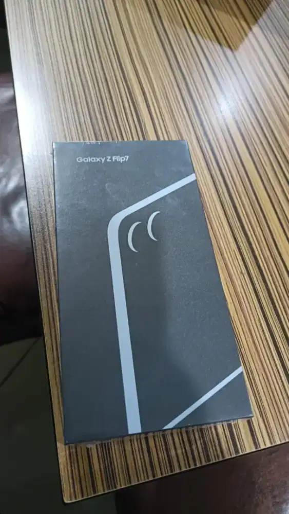 Samsung Galaxy Z Flip 7