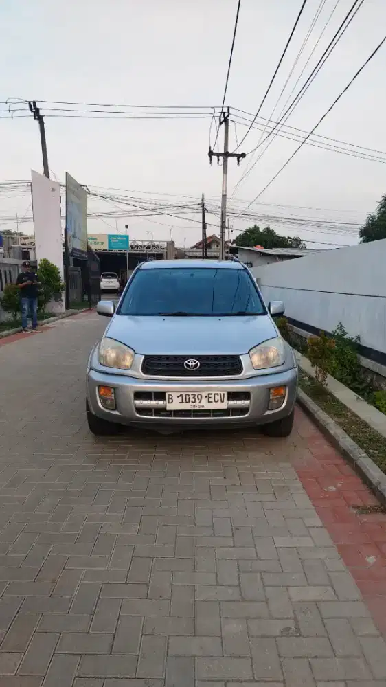 RAV 4 2.0 L AT 4X4 SUNROOF