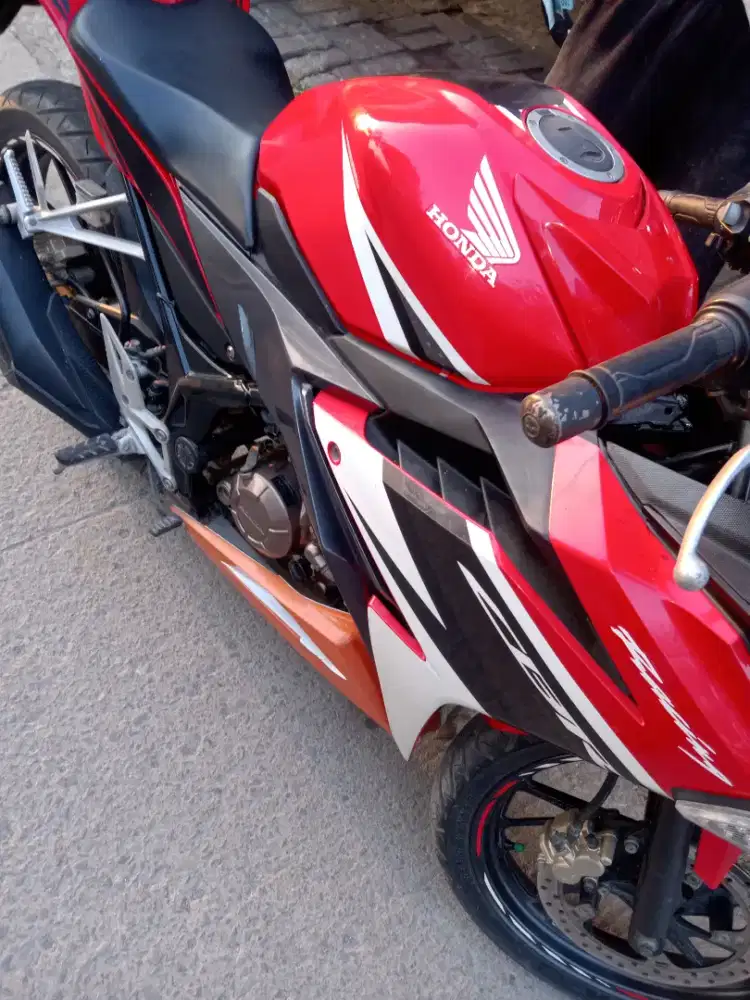 CBR150R Tahun 2016 istimewa