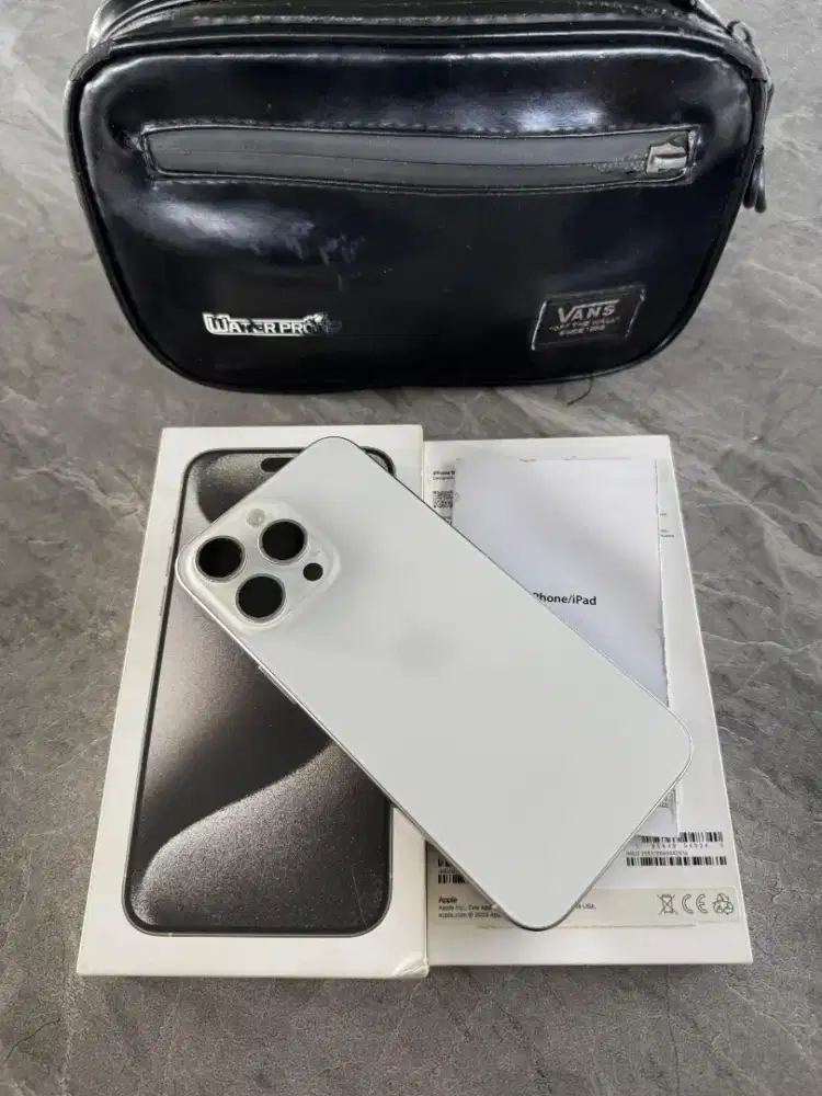 iPhone 15 Pro Max 256gb (White Titanium) iBox