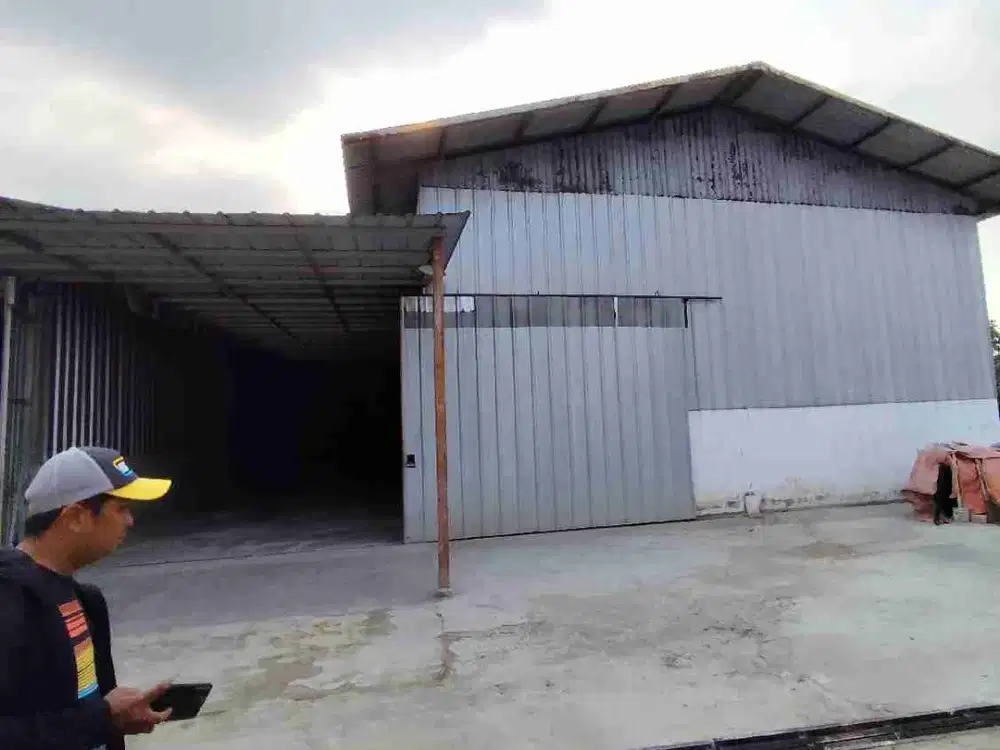 Disewakan gudang rapi siap huni tata kemuning legok Tangerang
