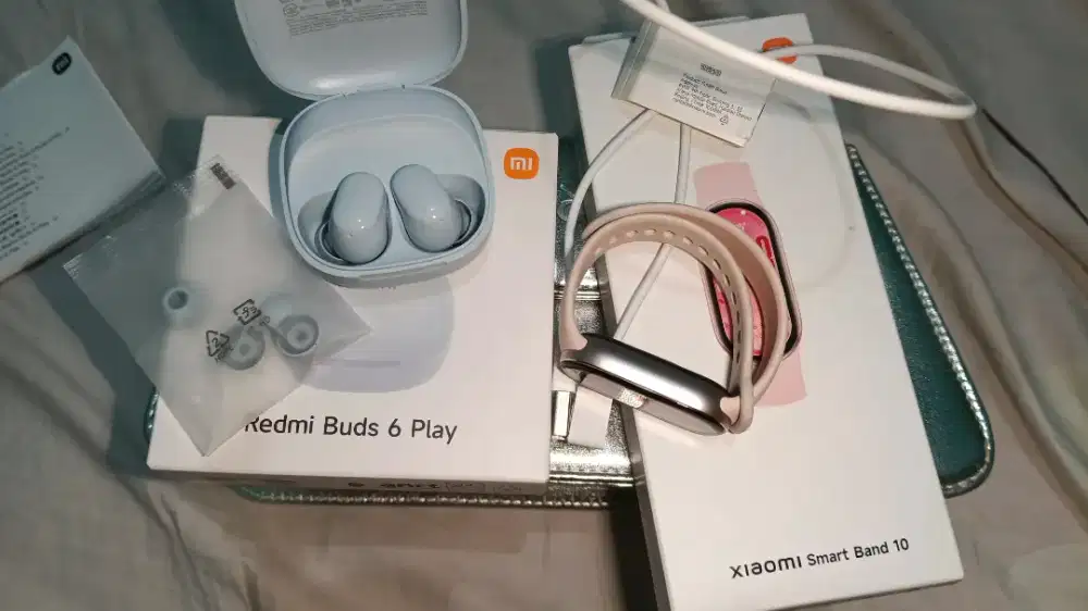 Xiaomi Smart Band 10 & Xiaomi Buds 5 Ori Fullset Like New