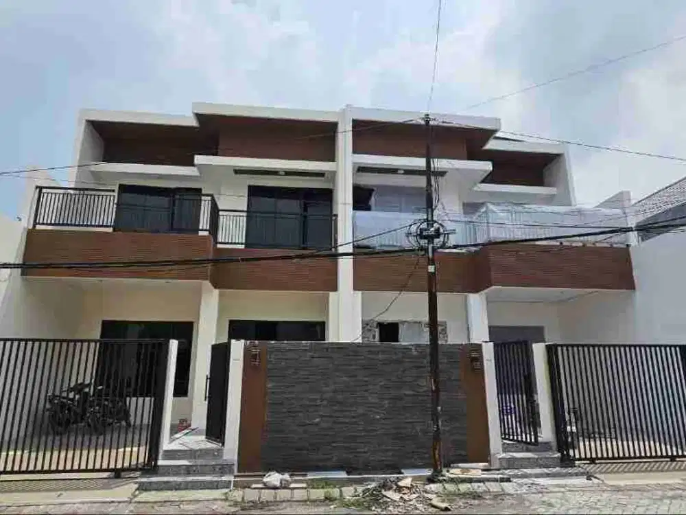 SUKOLILO DIAN REGENCY BARU GRESS ‼️ Rumah 2 Lantai Surabaya Timur dekat ITS One Gate System
