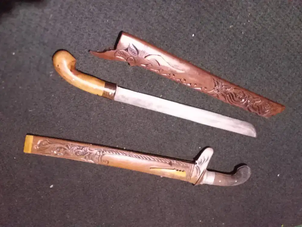 Pisau sembelih panjang bilah 40 cm