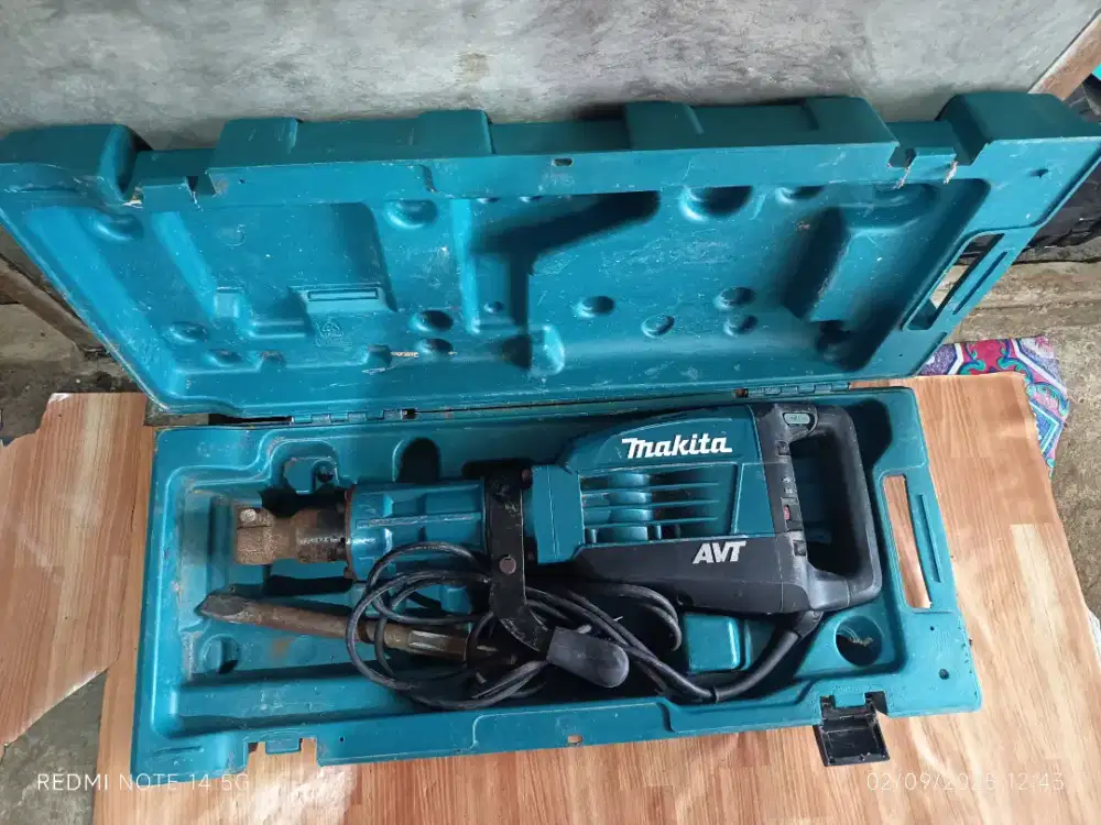 Jack hammer makita