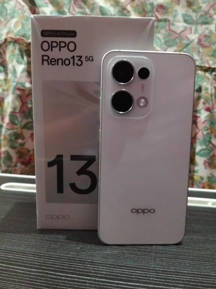 Oppo reno 13 5g